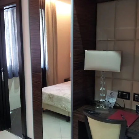 Excelsior Szálloda La Maddalena