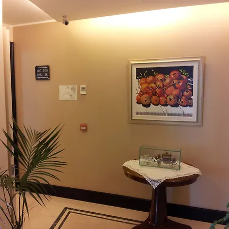 Excelsior Hotel 4*