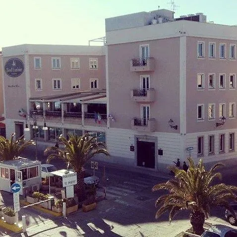 Excelsior Hotel