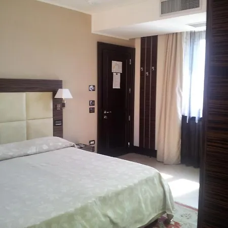 Excelsior Hotel