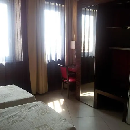 Excelsior Hotel